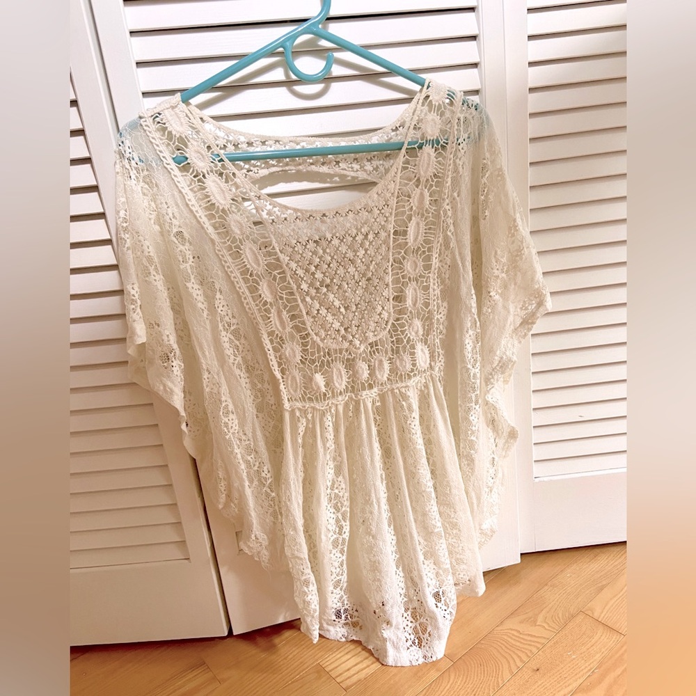 Cream lace beachy cover up tunic